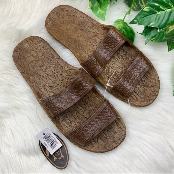 Pali Hawaii Brown Jesus Slippers Women’s Sz. 9 New, NWT! - Picture 1 of 7